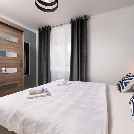 Apartment In Silo - Insel Krk 13445