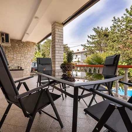 Apartment Apartment In Silo/Insel Krk 13445