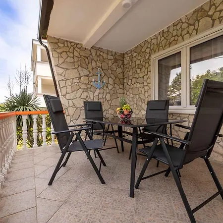 Apartment In Silo/Insel Krk 13445 Silo (Krk)